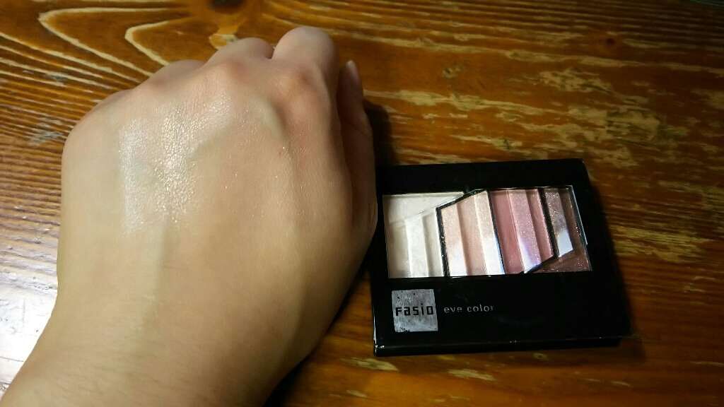 グラデライトアイズ/FASIO/アイシャドウパレットを使ったクチコミ(1枚目)