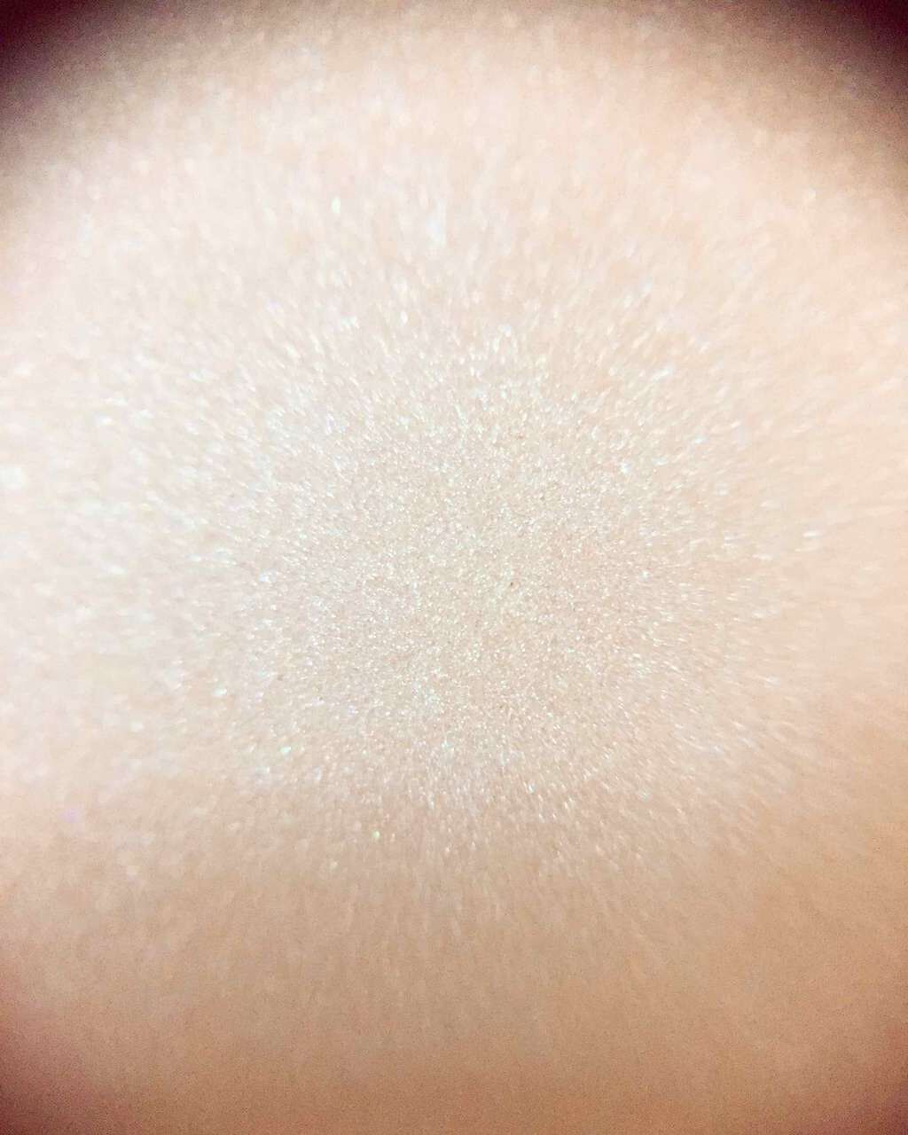 エアリータッチ ポイントビジュ/クラブ/クリームハイライトを使ったクチコミ(3枚目)