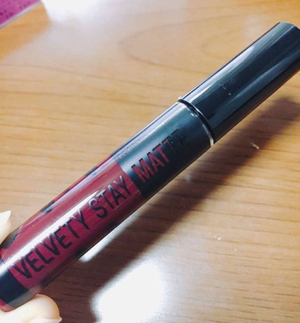 ベルベティ ステイ マット/リンメル ロンドン/口紅を使ったクチコミ(1枚目)