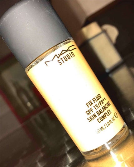 スタジオフィックス フルイッド SPF 15/M・A・C/リキッドファンデーションを使ったクチコミ(1枚目)