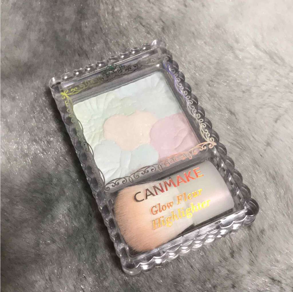 グロウフルールハイライター/キャンメイク/パウダーハイライトを使ったクチコミ(1枚目)
