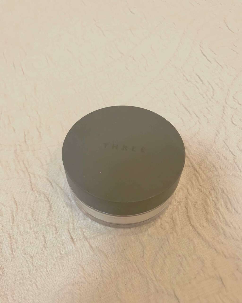 アルティメイトダイアフェネス ルースパウダー/THREE/ルースパウダーを使ったクチコミ（1枚目）