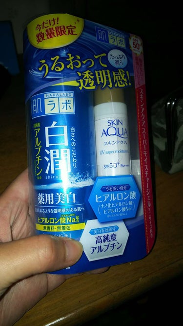 本日の購入品です🤗

用もないのにマツキヨに行って何かしら買ってしまうの直したい、、(笑)

化粧水は色々お試し期間です！
夜のスキンケアの化粧水はお決まりの物があるので、朝に洗顔したあとのさっと濡れる