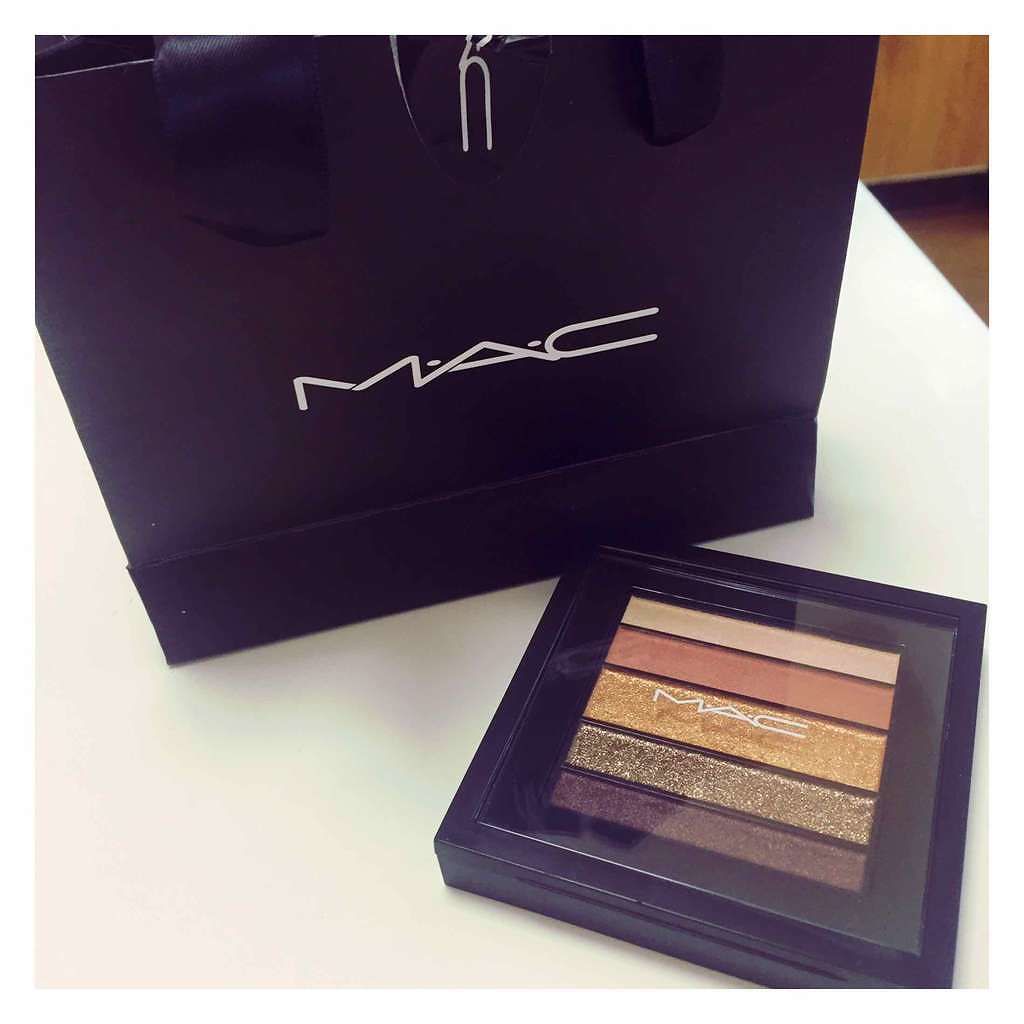 ヴェラックス パールフュージョン シャドウ/M・A・C/アイシャドウパレットを使ったクチコミ(1枚目)