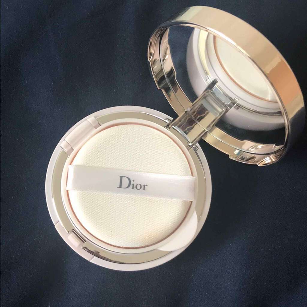 カプチュール トータル トリプル コレクティング セラム ファンデーション/Dior/リキッドファンデーションを使ったクチコミ(2枚目)
