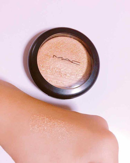 エクストラ ディメンション スキンフィニッシュ オー ダーリン/M・A・C/プレストパウダーの画像