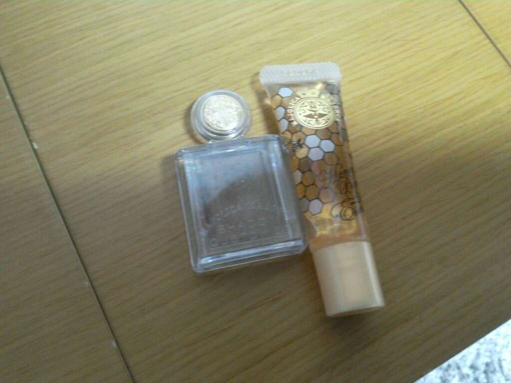 シャドーカスタマイズ/MAJOLICA MAJORCA/単色アイシャドウを使ったクチコミ（1枚目）