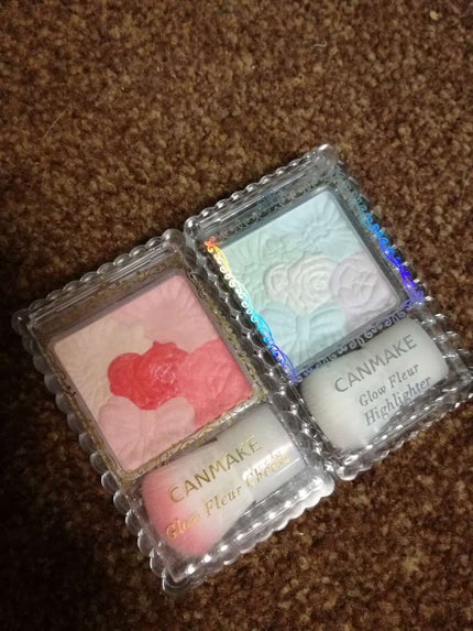 グロウフルールハイライター/キャンメイク/パウダーハイライトを使ったクチコミ(1枚目)