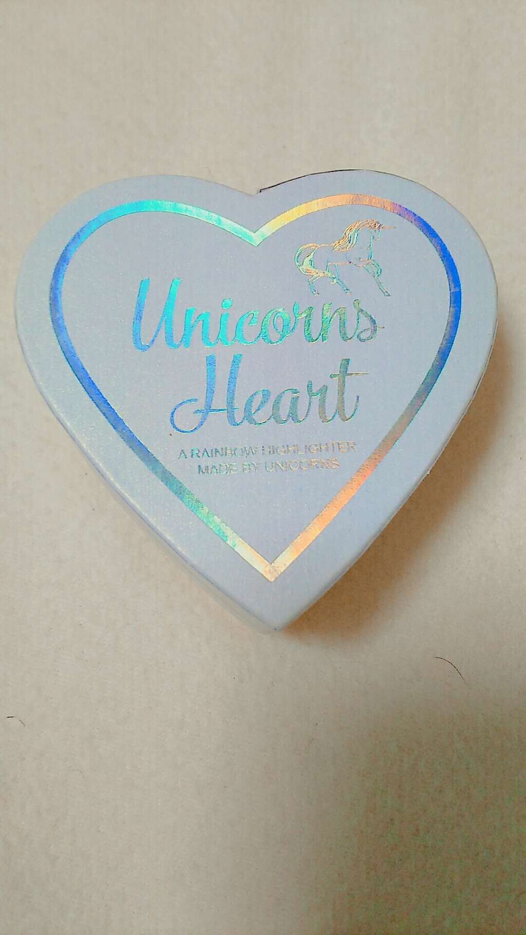 ハートハイライター ユニコーンハート/MAKEUP REVOLUTION/パウダーハイライトを使ったクチコミ（1枚目）