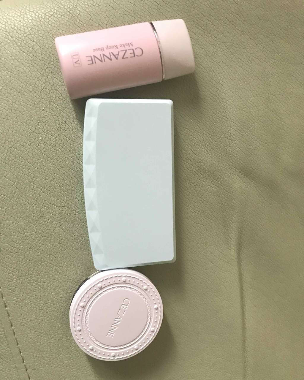 UVクリアフェイスパウダー/CEZANNE/プレストパウダーを使ったクチコミ（1枚目）