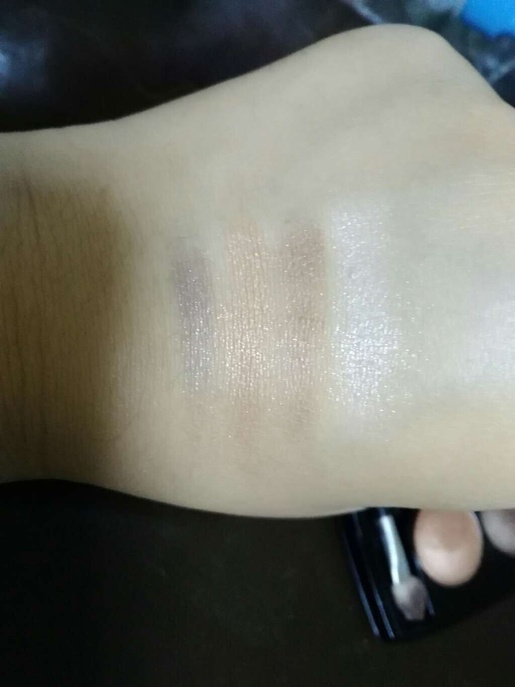 エルファー パールインアイシャドウ/DAISO/アイシャドウパレットを使ったクチコミ(2枚目)