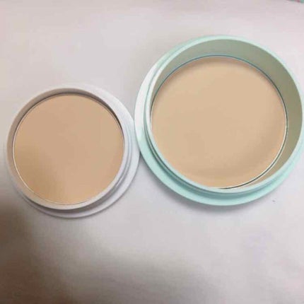 フェイスパウダー 薬用オークル/クリアラスト/プレストパウダーを使ったクチコミ(2枚目)