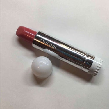 
CHIFURE  口紅💄

色は S118です！
就活用に買ったものです

塗ると縦じわに入って縦じわが目立ちました😥
色は良かったのですが匂いがあまり好きではない匂いでした😥

#プチプラ
#リップ