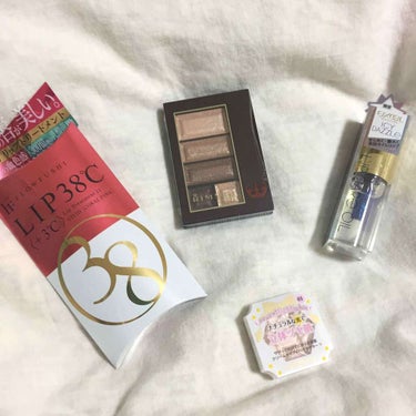 🌼コスメ購入品


気になるコスメを買ってきました ♡

✔︎フローフシ LIP38℃〈＋３℃〉

前からすごく気になってたやつ！ずっと在庫切れで今日ロフトに行ってやっと購入できました☺️ 口コミもいい