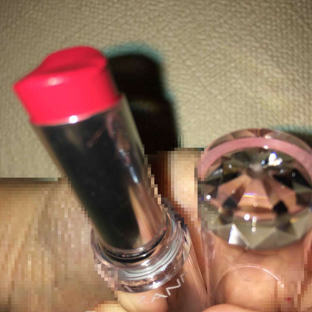 ラスティンググロスリップ/CEZANNE/口紅を使ったクチコミ(1枚目)