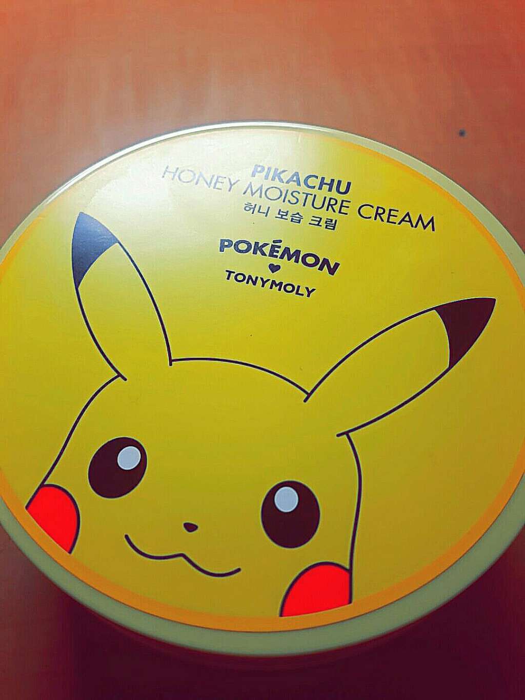 たまごぼーろ on LIPS 「こちらも前回に引き続き、トニーモリーとポケモンのコラボコスメで..」(1枚目)