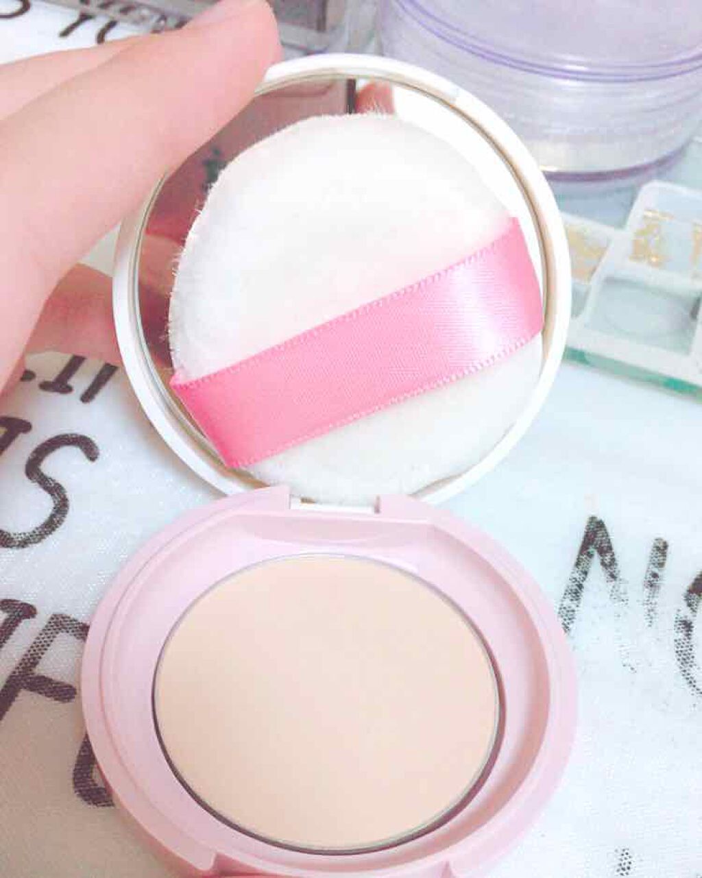 プレストパウダー UV 02 ミディアムベージュ/ポイントマジックPRO/プレストパウダーを使ったクチコミ（1枚目）