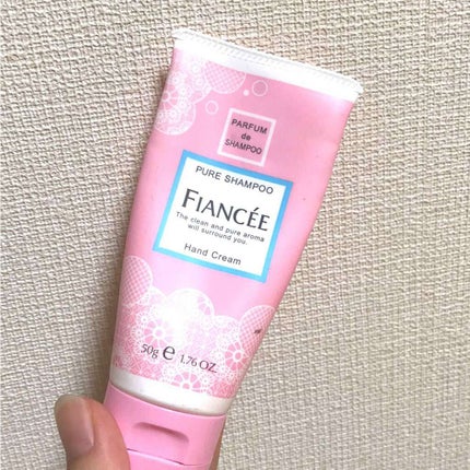 ハンドクリーム ピュアシャンプーの香り/フィアンセ/ハンドクリームを使ったクチコミ(1枚目)