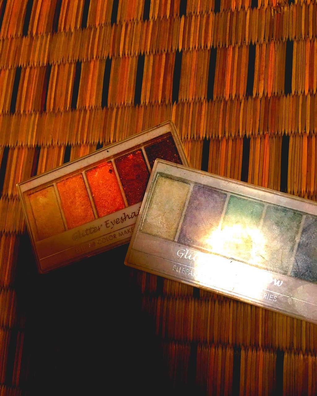 エルファー グリッターアイシャドウ/DAISO/アイシャドウパレットを使ったクチコミ(1枚目)