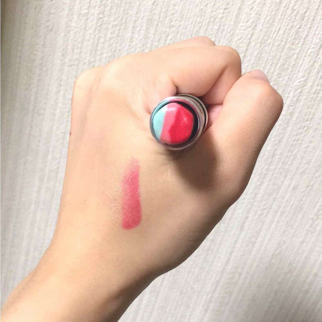 リップ フラッシュ ビッテン ストロボ/MAYBELLINE NEW YORK/口紅を使ったクチコミ(2枚目)