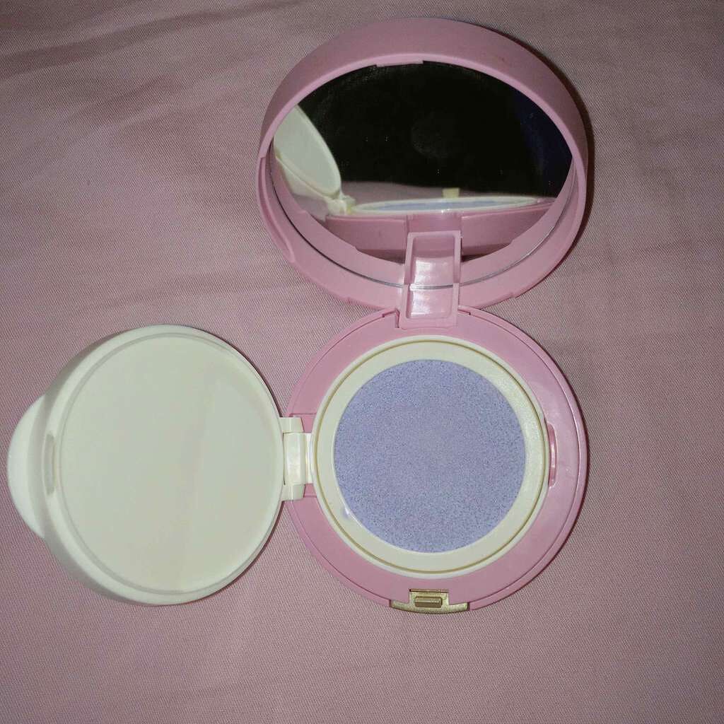 りの on LIPS 「☆이니스프리노세범코렉팅쿠션SPF34PA++(イニスフリーノ..」(3枚目)