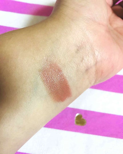 ピュア カラー クリスタル シアー リップスティック/ESTEE LAUDER/口紅を使ったクチコミ(2枚目)