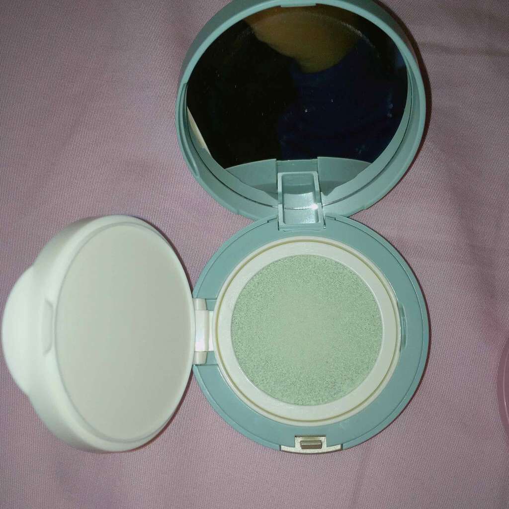 りの on LIPS 「☆이니스프리노세범코렉팅쿠션SPF34PA++(イニスフリーノ..」(2枚目)