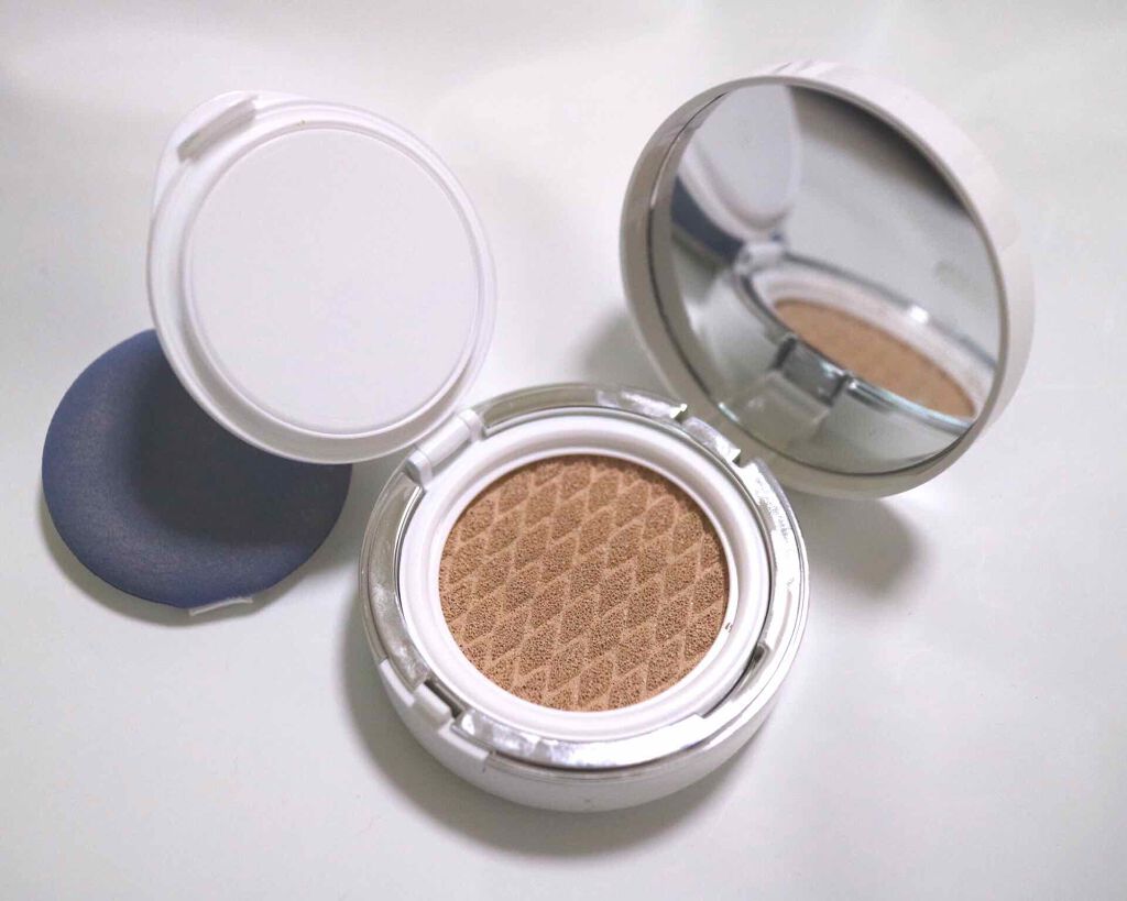 BBクッションポアコントロール (SPF50+ PA+++)/LANEIGE/クッションファンデーションを使ったクチコミ（2枚目）