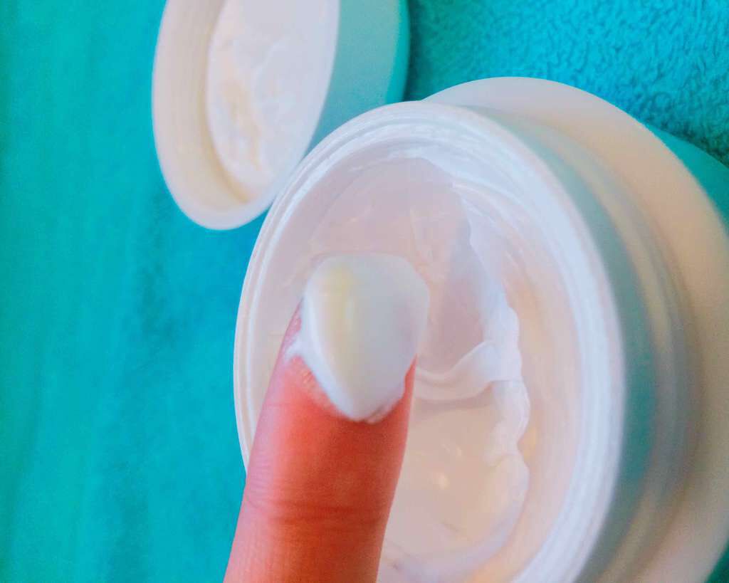 WHITE WHIPPING CREAM(ウユクリーム)/G9SKIN/化粧下地を使ったクチコミ(2枚目)