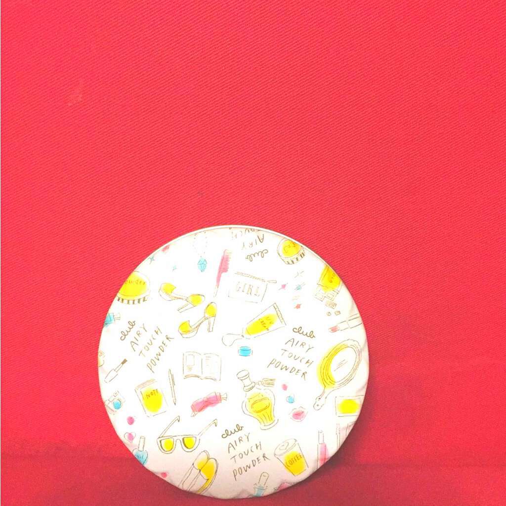 エアリータッチパウダー/クラブ/プレストパウダーを使ったクチコミ(1枚目)