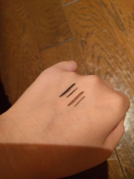 ラスティングリキッドライナー/キャンメイク/リキッドアイライナーを使ったクチコミ(2枚目)