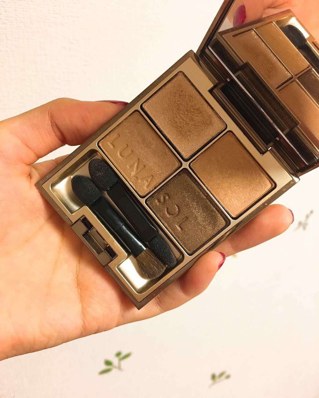 スキンモデリングアイズ/LUNASOL/アイシャドウパレットを使ったクチコミ(2枚目)