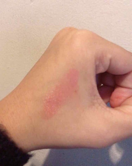 フラワーティントリップ 01 ホットピンク/JellyKiss/リップティントを使ったクチコミ(3枚目)