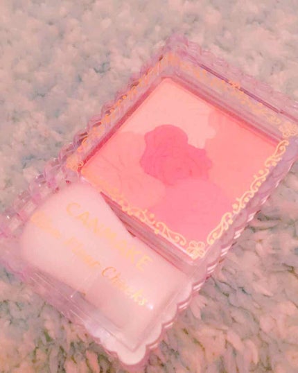 グロウフルールチークス/キャンメイク/パウダーチークを使ったクチコミ(1枚目)