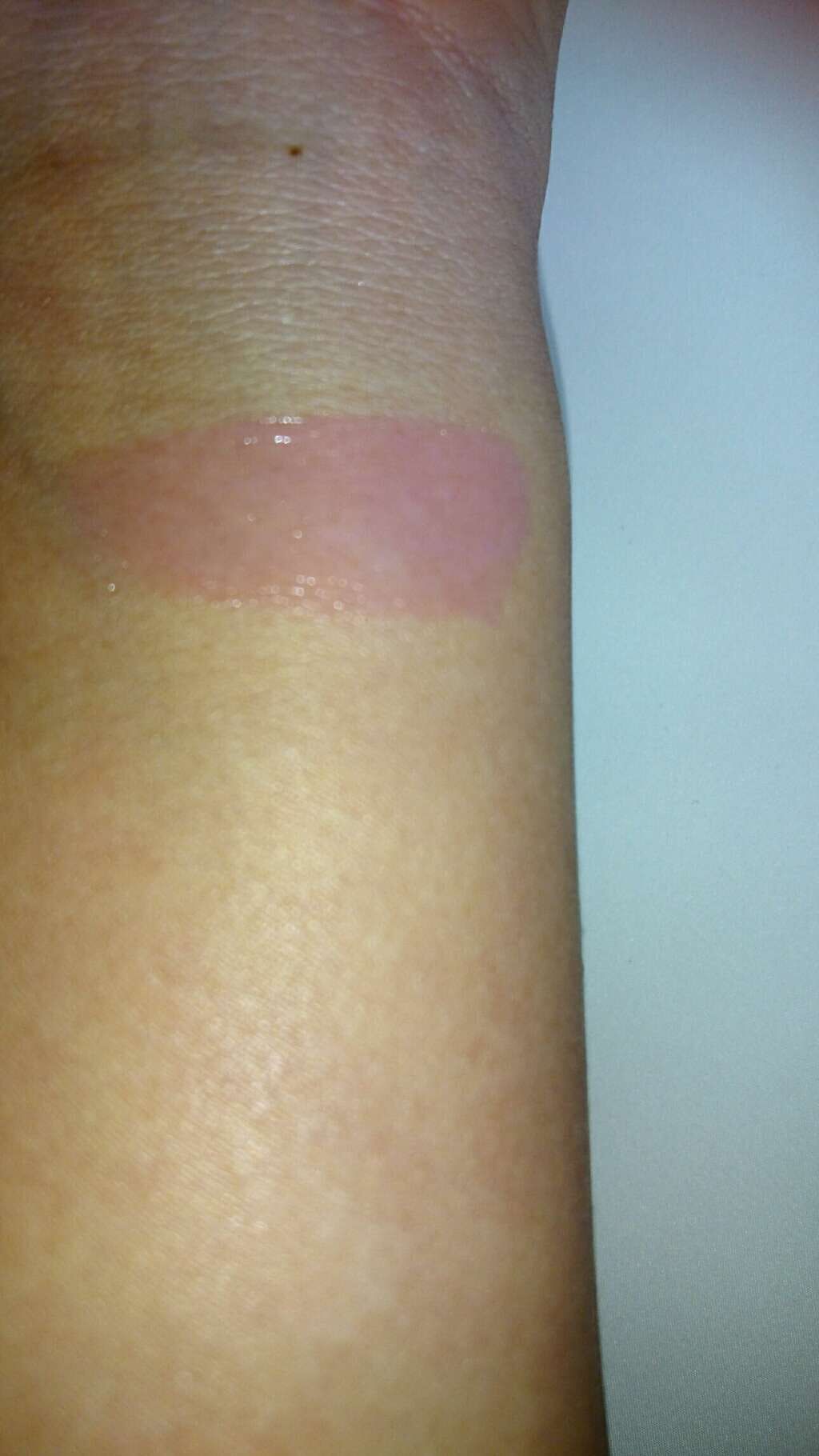 ディアマイ グロッシーティントリップトーク/ETUDE/リップグロスを使ったクチコミ(3枚目)