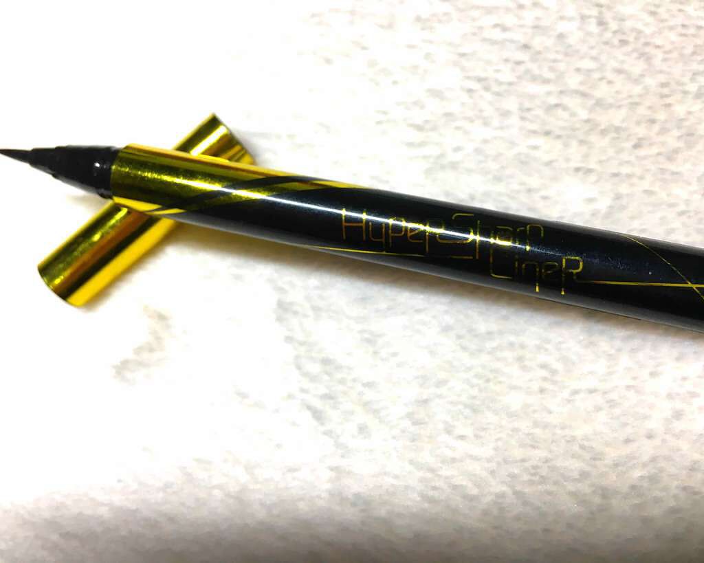 ハイパーシャープ ライナー R/MAYBELLINE NEW YORK/リキッドアイライナーを使ったクチコミ(1枚目)