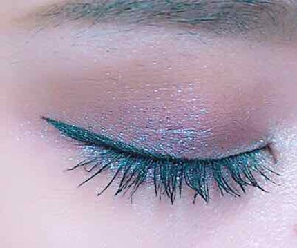 ダズルシャドウ/M・A・C/単色アイシャドウを使ったクチコミ(3枚目)