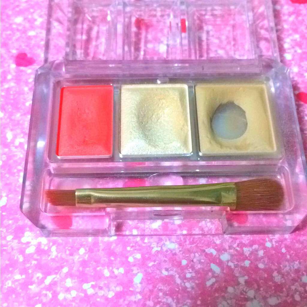 シークレットカラーアイズ/キャンメイク/アイシャドウパレットを使ったクチコミ(2枚目)