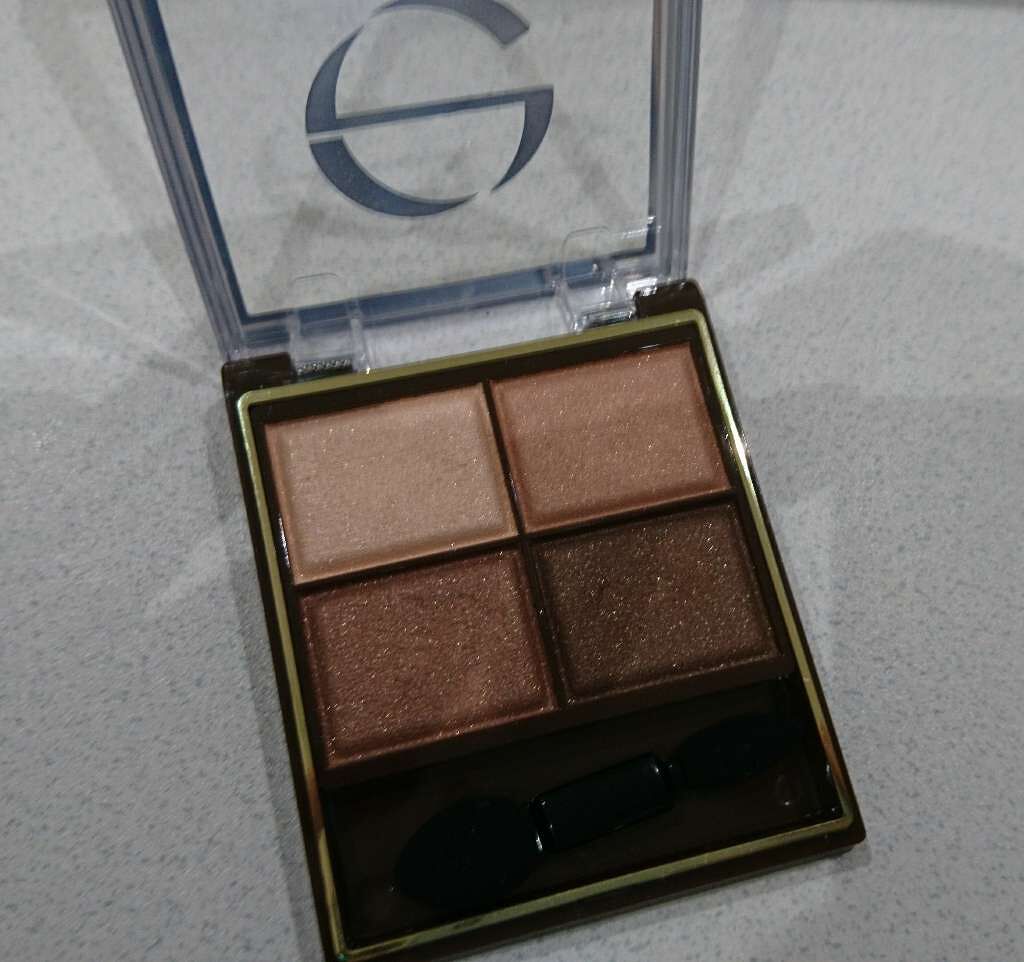 スキニーリッチシャドウ/excel/アイシャドウパレットを使ったクチコミ(2枚目)