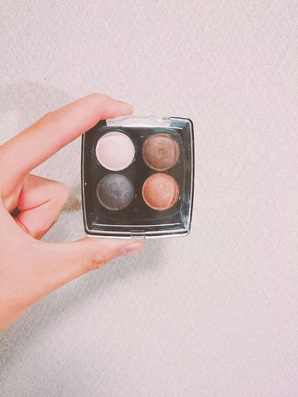 エルファー パールインアイシャドウ/DAISO/アイシャドウパレットを使ったクチコミ（1枚目）