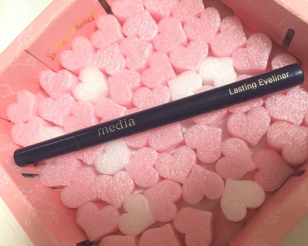 ラスティングアイライナーA/media/リキッドアイライナーを使ったクチコミ(1枚目)