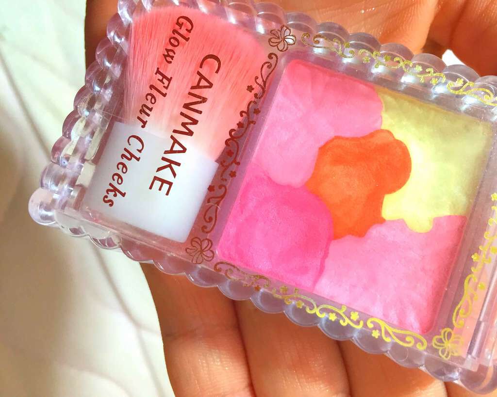 グロウフルールチークス/キャンメイク/パウダーチークを使ったクチコミ(1枚目)