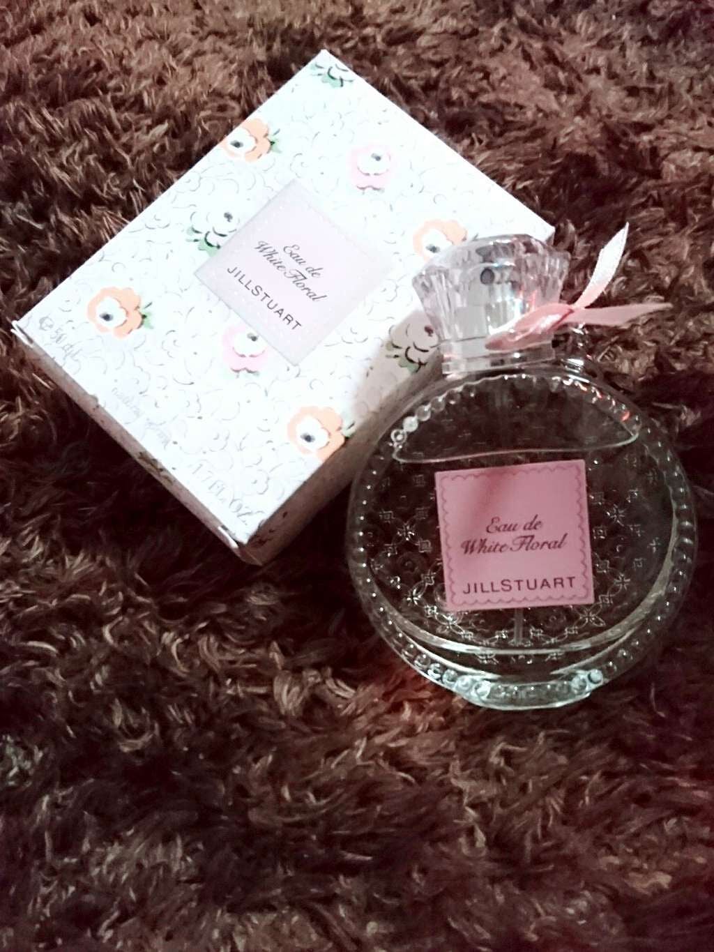 ジルスチュアート リラックス オード ホワイトフローラル/JILL STUART/香水(レディース)を使ったクチコミ(1枚目)