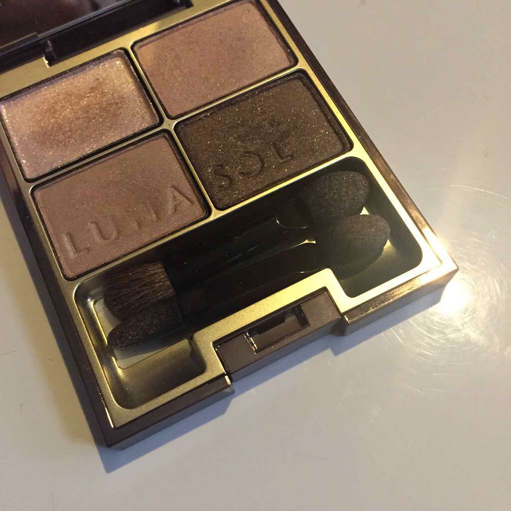 スキンモデリングアイズ/LUNASOL/アイシャドウパレットを使ったクチコミ(1枚目)