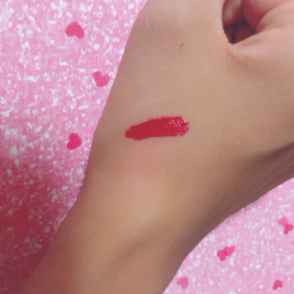 ビビッドマットリキッド/MAYBELLINE NEW YORK/口紅を使ったクチコミ（2枚目）