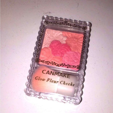 グロウフルールチークス/キャンメイク/パウダーチークを使ったクチコミ(1枚目)