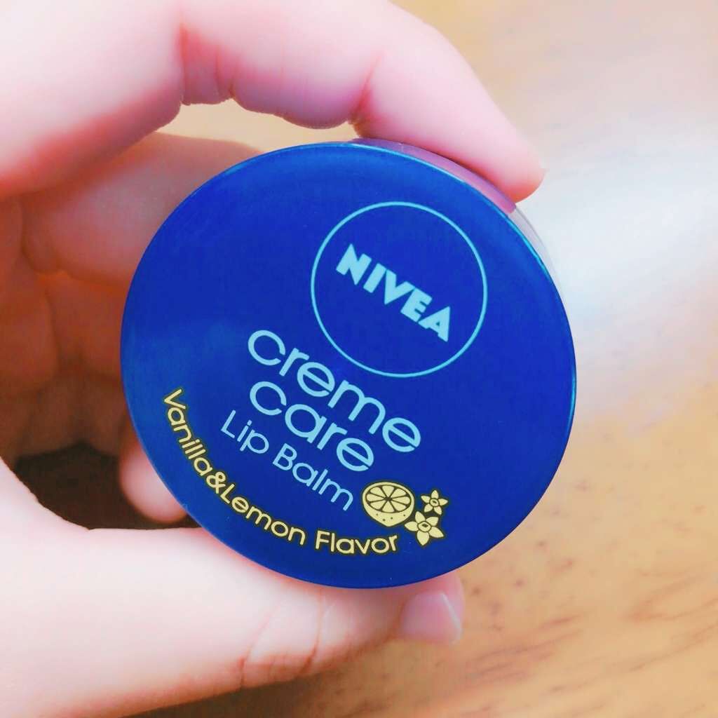 ニベア クリームケア リップバーム バニラ&レモンの香り/ニベア/リップケアを使ったクチコミ(1枚目)