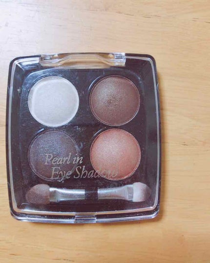 エルファー パールインアイシャドウ/DAISO/アイシャドウパレットを使ったクチコミ(1枚目)