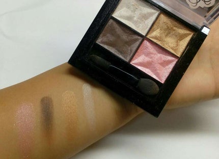 カラフルアイシャドウ/DAISO/アイシャドウパレットを使ったクチコミ(1枚目)