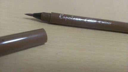 エスポルールカラーアイライナー/エスポルール/リキッドアイライナーを使ったクチコミ(2枚目)